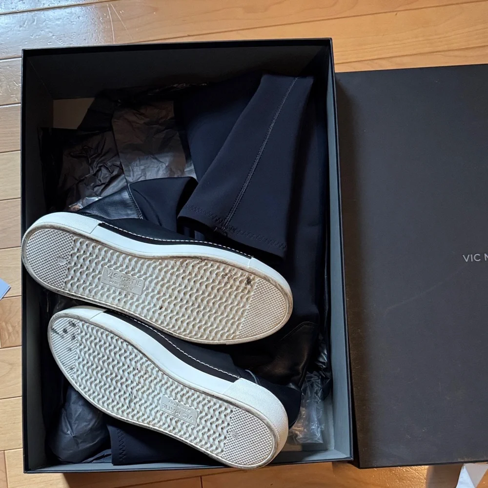 Vic Matie Monochrome High-Top Sneakers Boots size 38